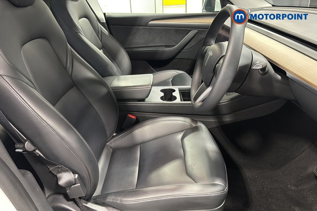 Tesla Model Y Suv White #24