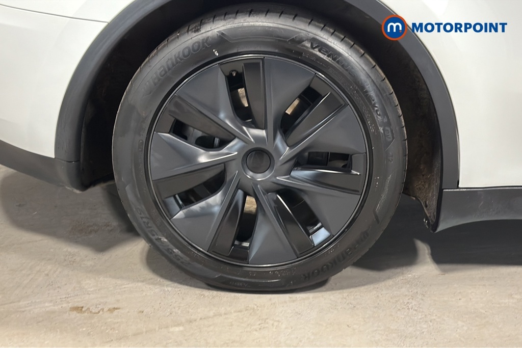Tesla Model Y Suv White #35