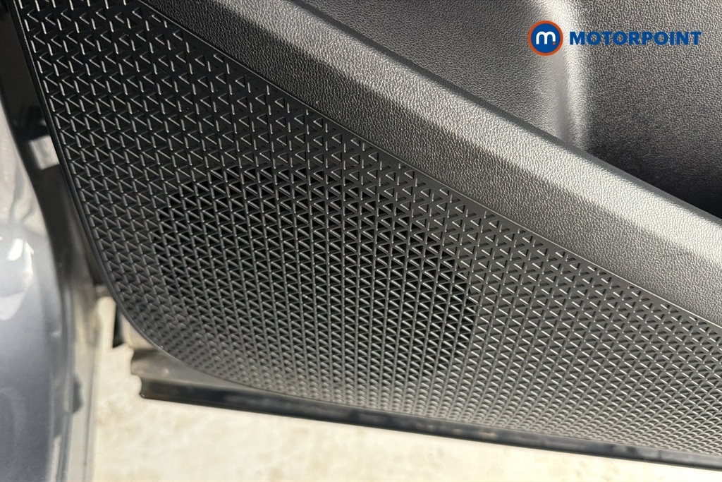 MG HS 1.5 T-gdi Phev Trophy Black #24