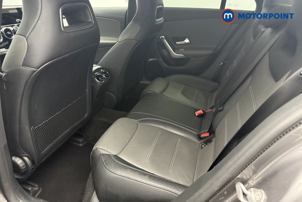 Mercedes-Benz CLA Class Cla 180 Amg Line Premium Plus Tip Silver #13