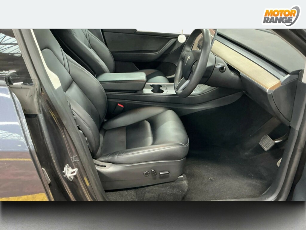 Tesla Model Y Long Range Awd Black #8
