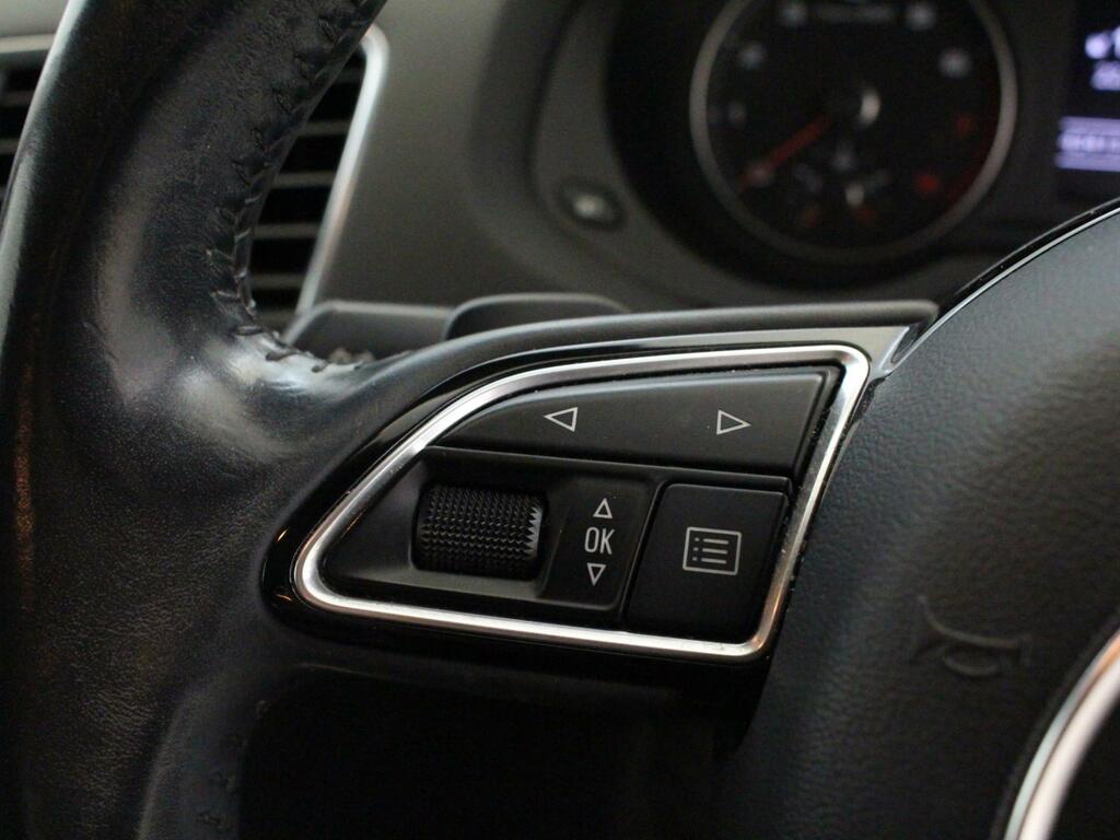 Audi Q3 1.4L S Line White #16