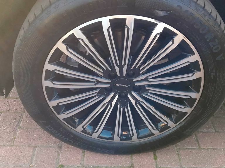 JAECOO 8 1.5T Shs Executive 6 Seater Estate Blue #17