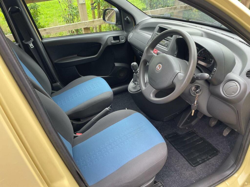 Fiat Panda 1.2L Dynamic Red #11