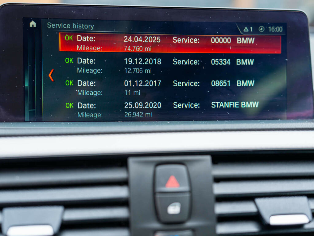 BMW 2 Series 218I M Sport Black #26