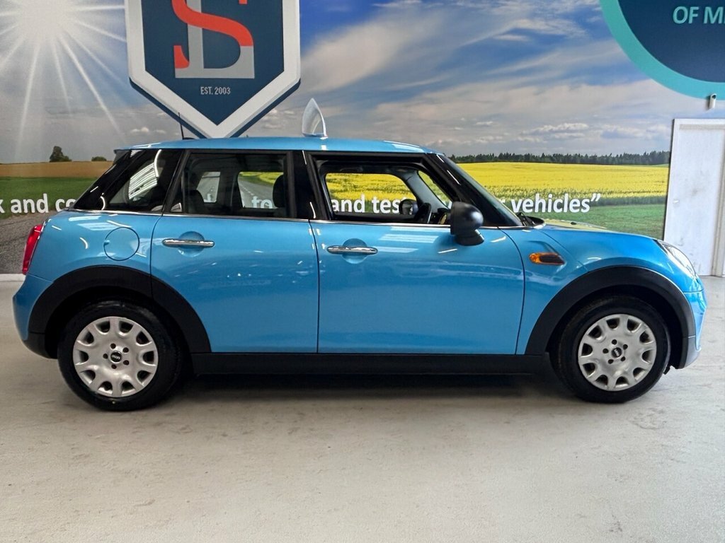 Mini Hatch 1.2L One Blue #4