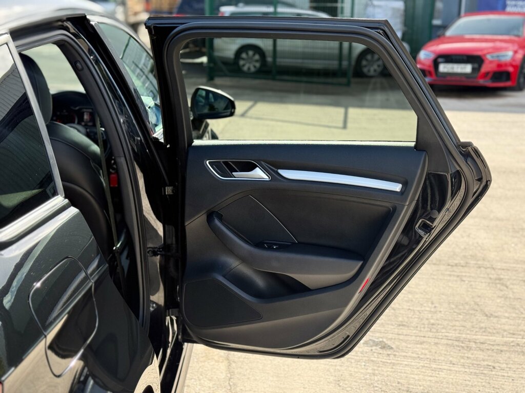 Audi A3 2.0 Tfsi Black Edition Sportback Blue #68