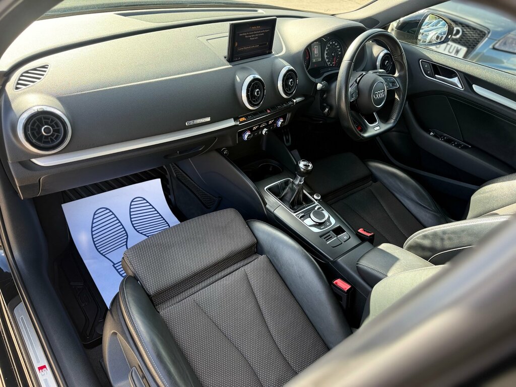 Audi A3 2.0 Tfsi Black Edition Sportback Blue #30