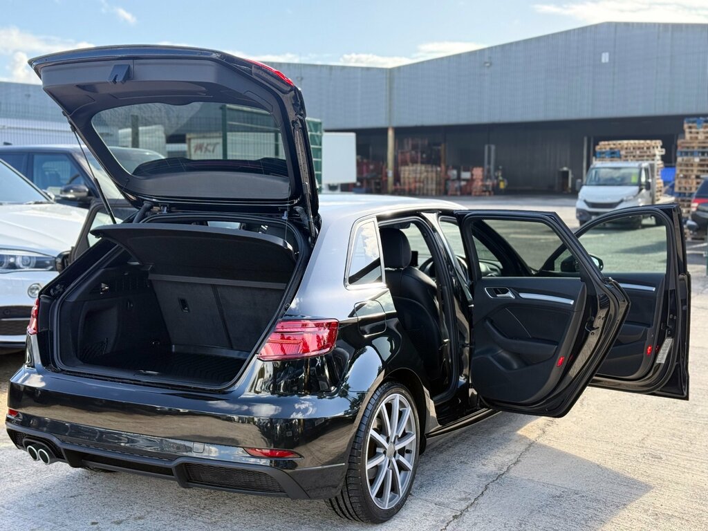 Audi A3 2.0 Tfsi Black Edition Sportback Blue #19