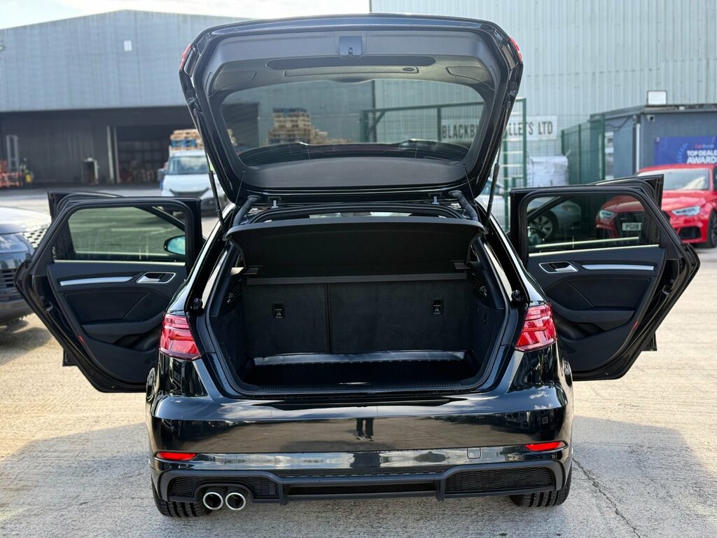 Audi A3 2.0 Tfsi Black Edition Sportback Blue #18