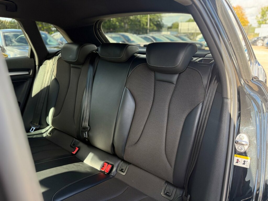 Audi A3 2.0 Tfsi Black Edition Sportback Blue #39