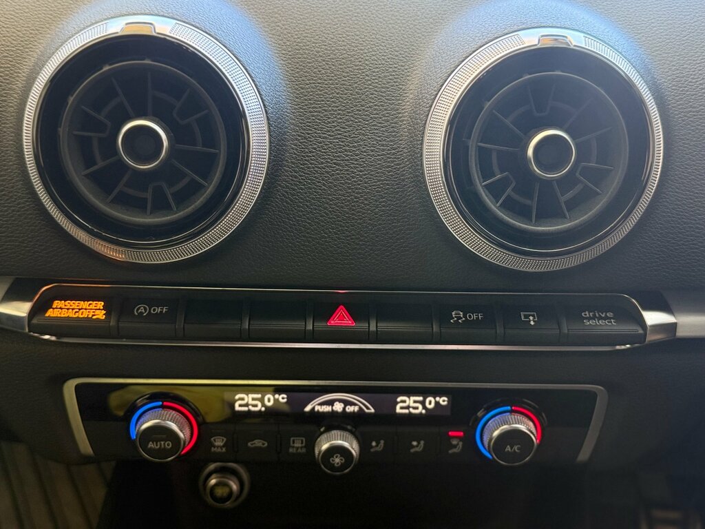Audi A3 2.0 Tfsi Black Edition Sportback Blue #48