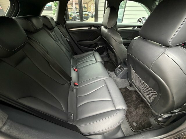 Audi S3 2.0 S3 Sportback Tfsi Black Edition Quattro Semi-a  #14