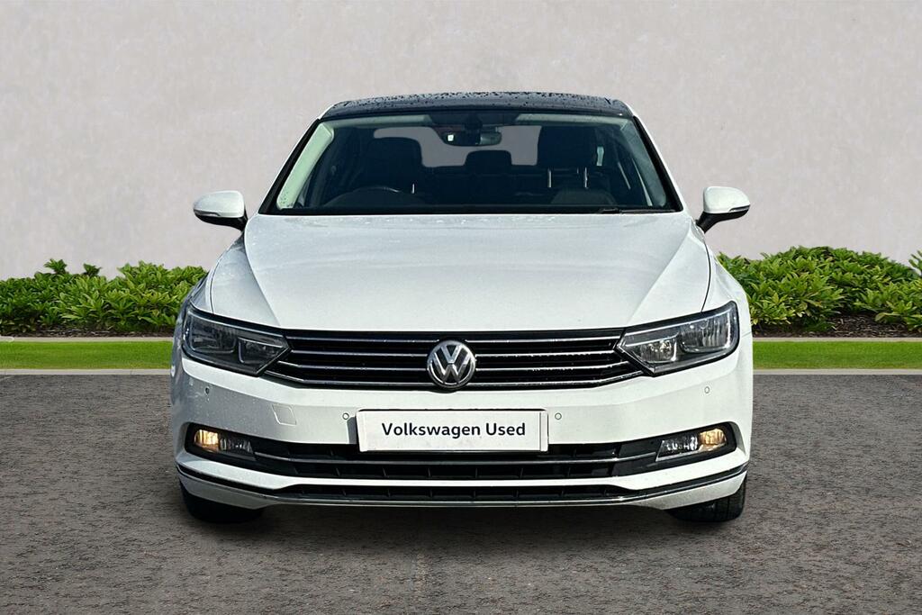 Volkswagen Passat 2.0 Tdi Bluemotion Tech Gt Saloon Manua White #6