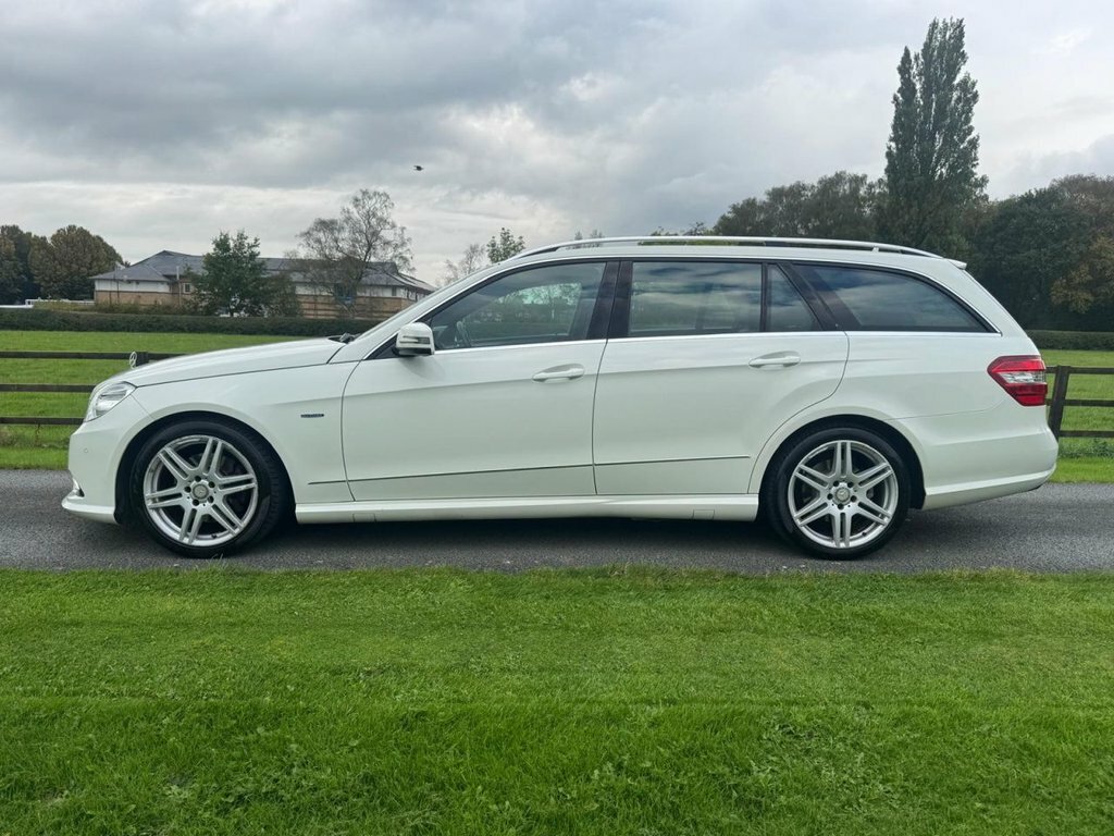 Mercedes-Benz E Class 3L Sport White #6