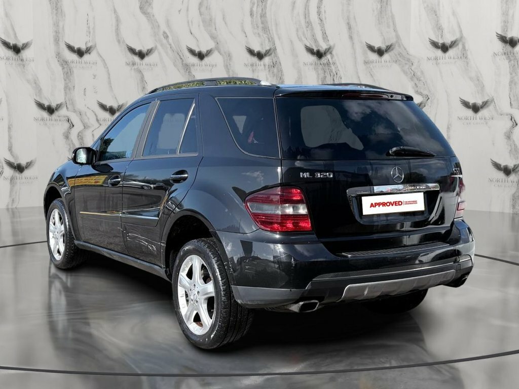Mercedes-Benz M Class 3L Sport Black #6