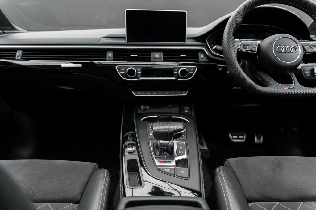 Audi RS5 Hatchback 2.9 Tfsi V6 Sport Edition 201919 Black #14