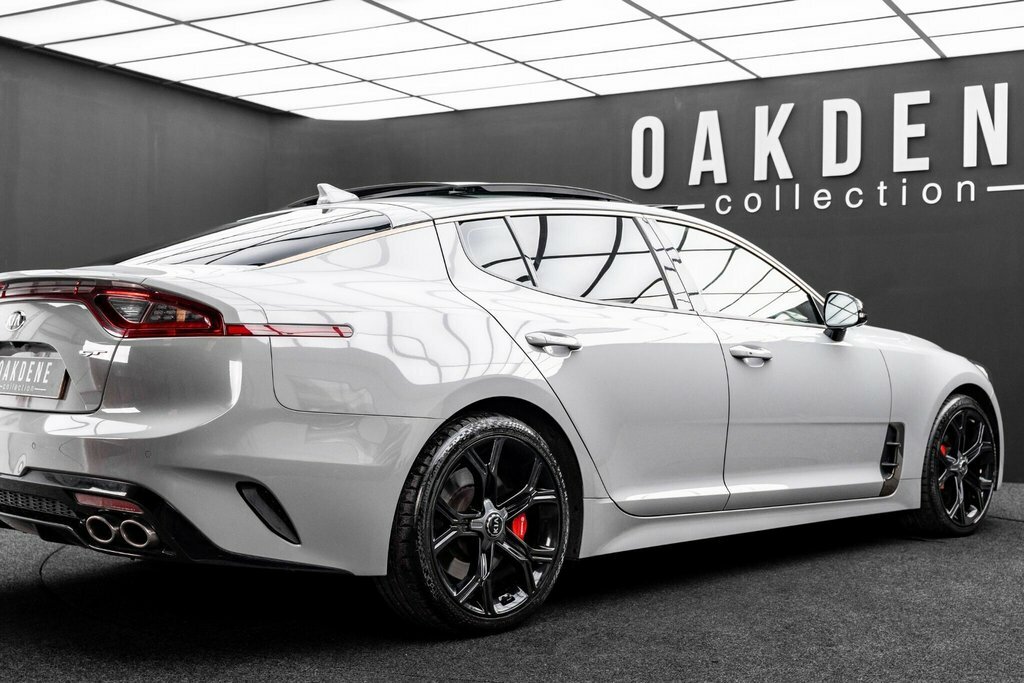 Kia Stinger 2.0 T-gdi Gt-line Black #26