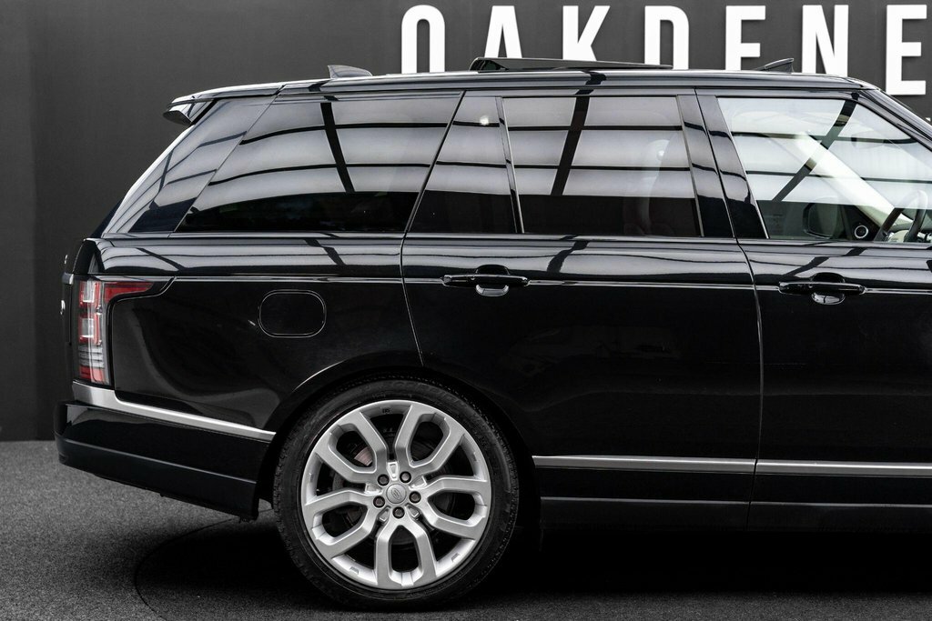 Land Rover Range Rover 4.4 Sdv8 Black #43