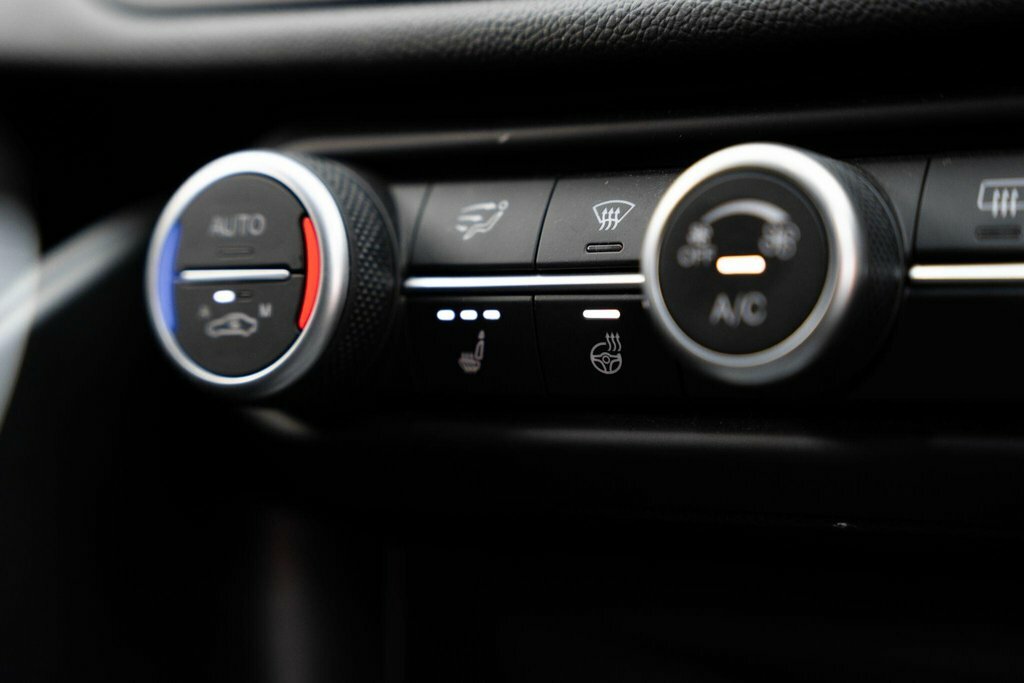 Alfa Romeo Giulia 2.0T Veloce Euro 6 Ss  #12