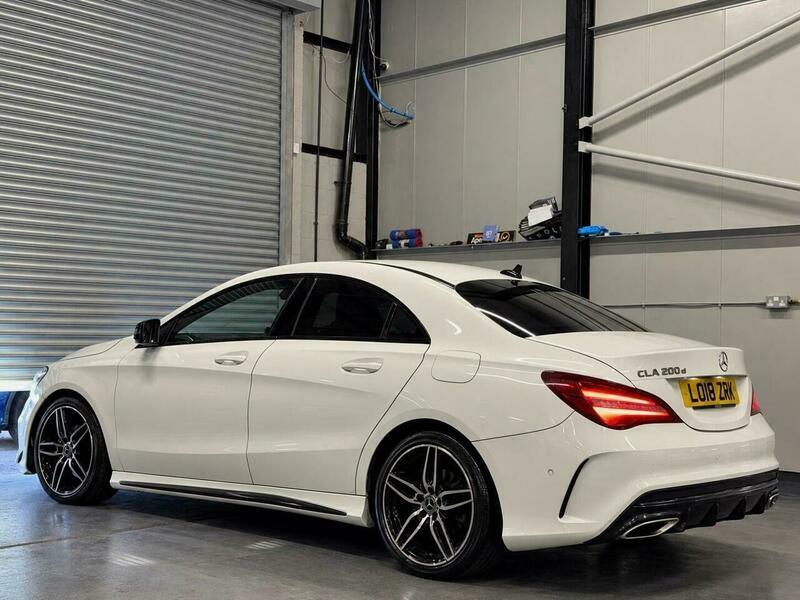 Mercedes-Benz CLA Class 2.1 Cla200d Amg Line White #4