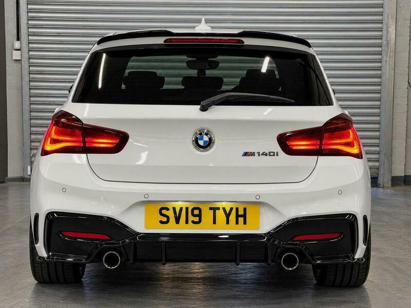BMW 1 Series 3.0 M140i Shadow Edition White #3