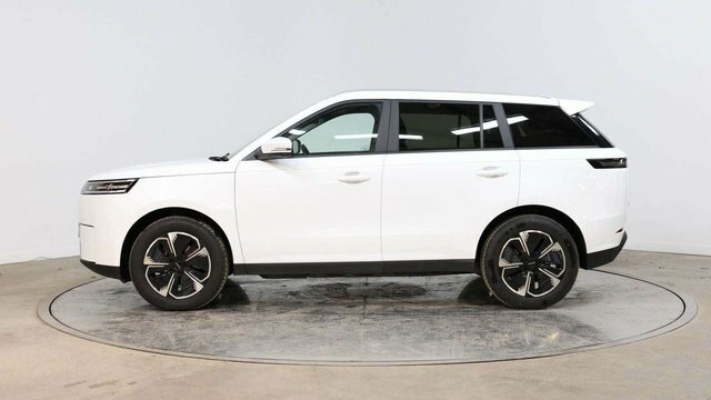 JAECOO 5 60.9Kwh Luxury Suv 207 Ps White #6