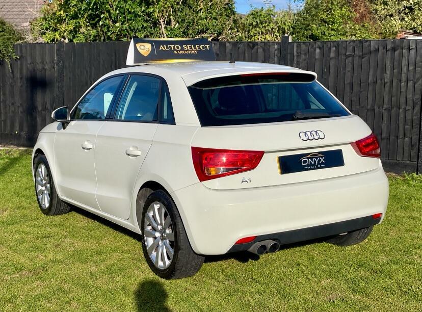 Audi A1 Sport White #5