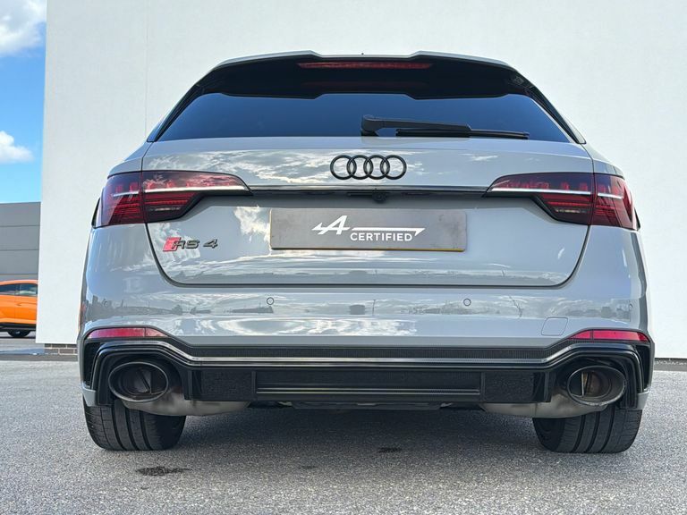 Audi RS4 Carbon Black Grey #38