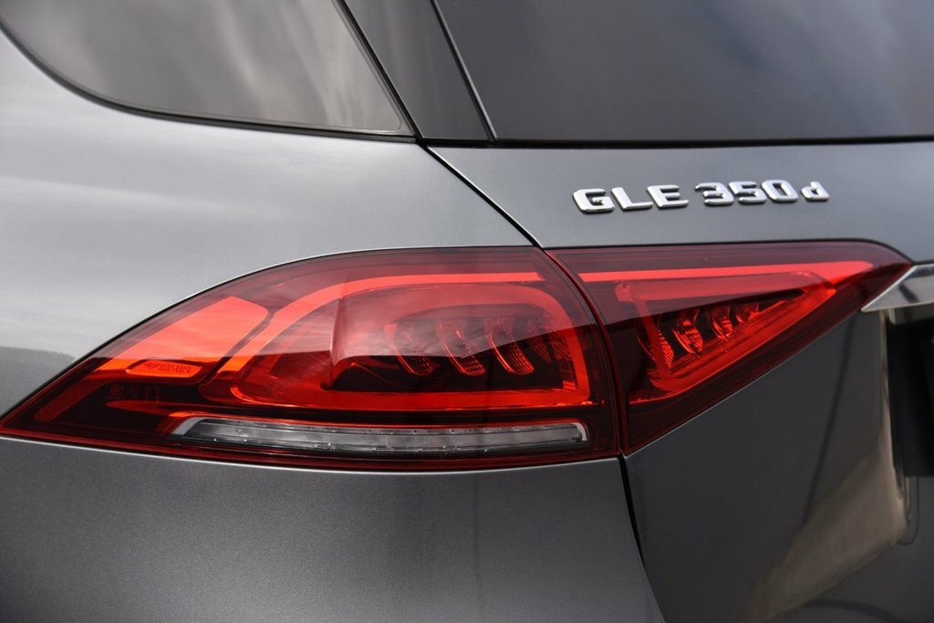 Mercedes-Benz GLE Class 2L Amg Line White #17