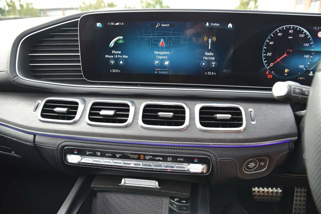 Mercedes-Benz GLE Class 2L Amg Line White #38