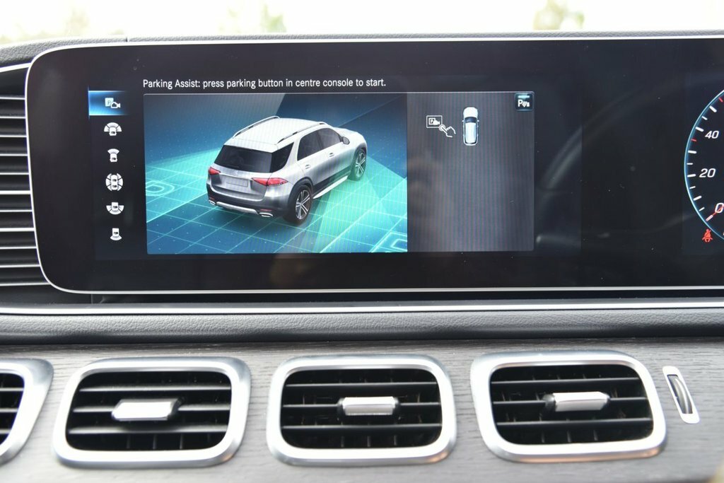 Mercedes-Benz GLE Class 2L Amg Line White #55