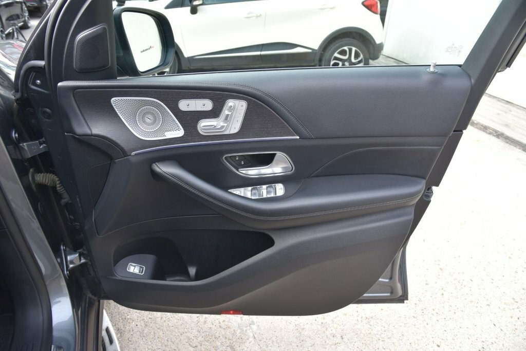 Mercedes-Benz GLE Class 2L Amg Line White #67