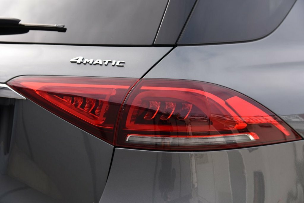 Mercedes-Benz GLE Class 2L Amg Line White #16
