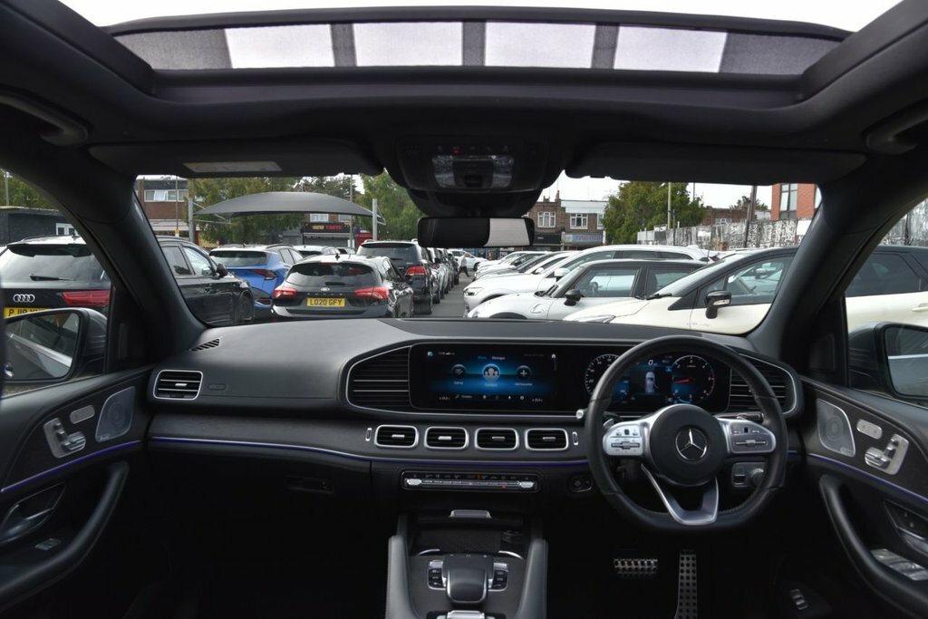 Mercedes-Benz GLE Class 2L Amg Line White #30