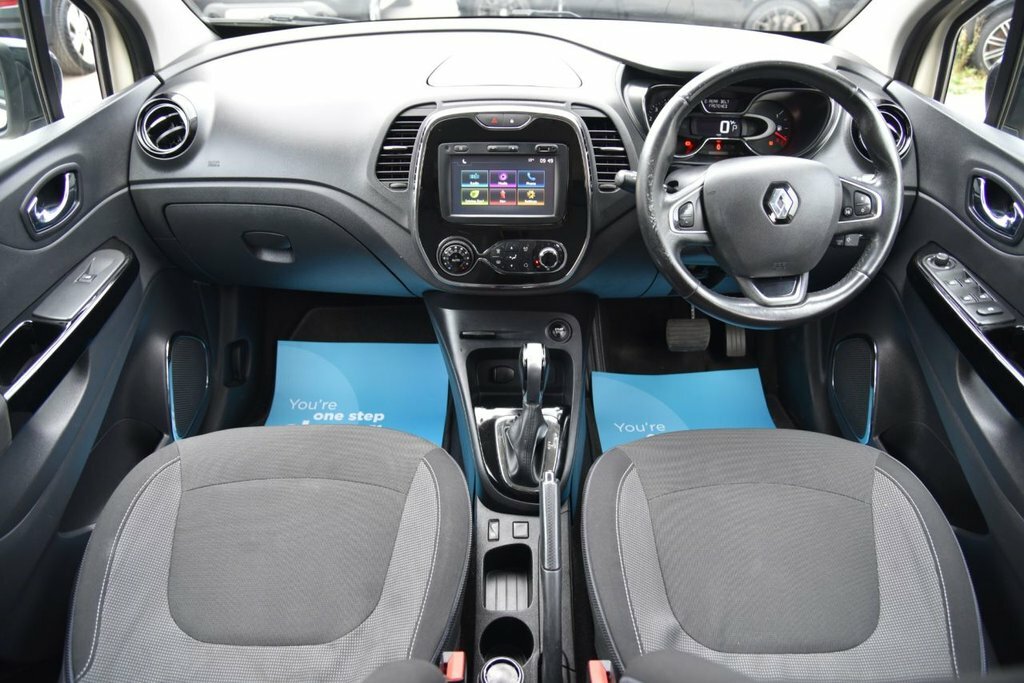Renault Captur 1.5L Dynamique S Nav White #2