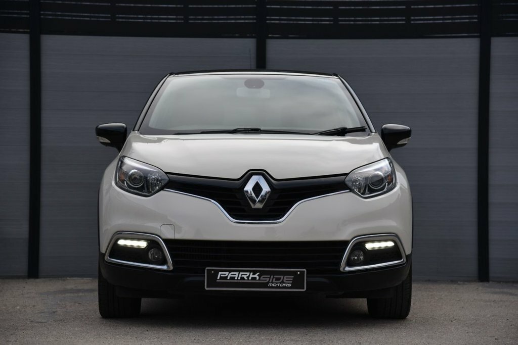 Renault Captur 1.5L Dynamique S Nav White #4