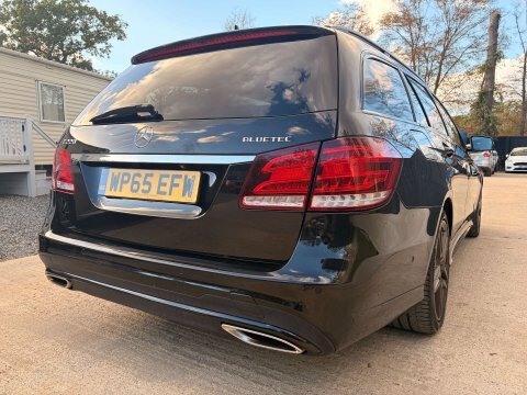 Mercedes-Benz E Class 2.1 E220 Amg Black #6