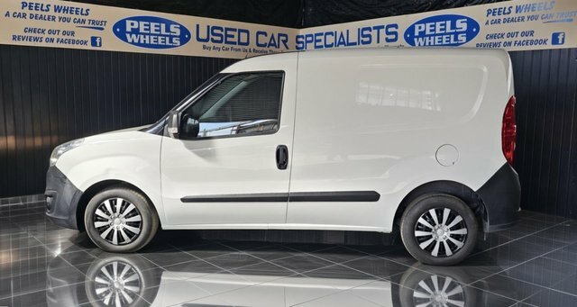 Vauxhall Combo 1.3 Cdti 2000 16V Panel Van Fwd White