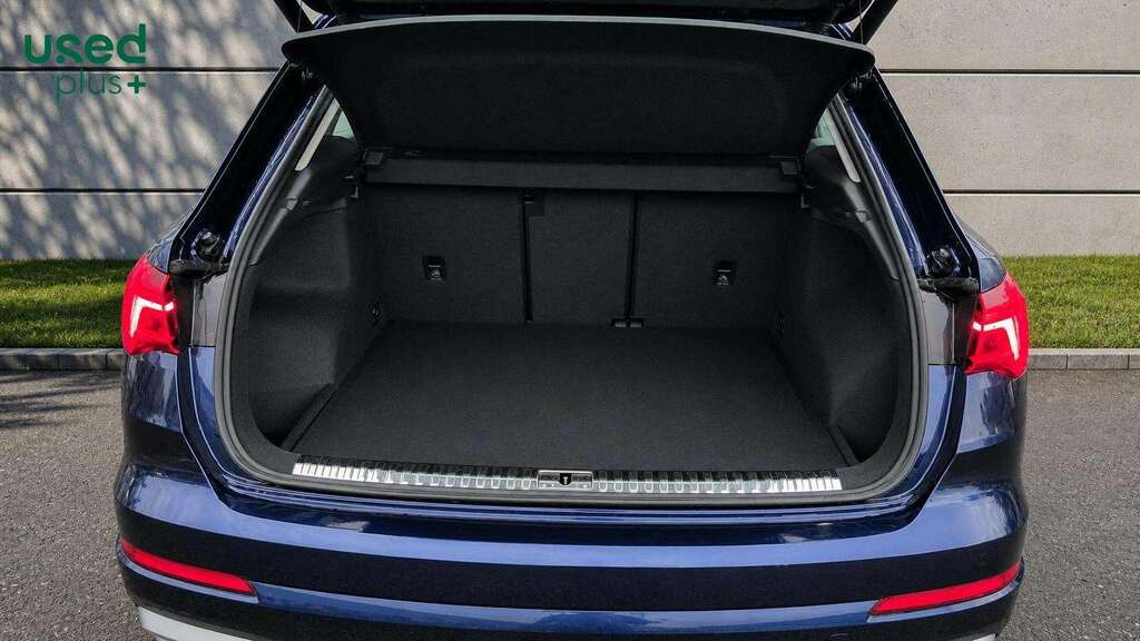Audi Q3 35 Tfsi S Line Black #10