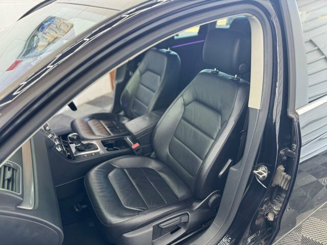 Volkswagen Passat 2.0 Executive Style Tdi Bmt 175 Bhp Grey #33