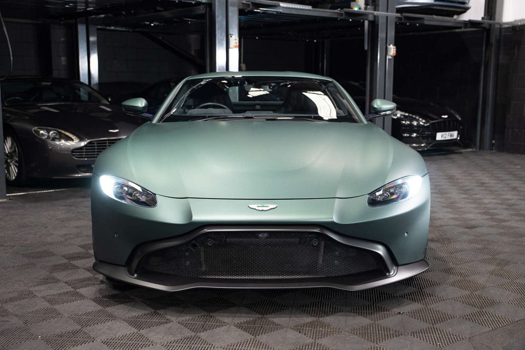 Aston Martin Vantage V8 Auto #6
