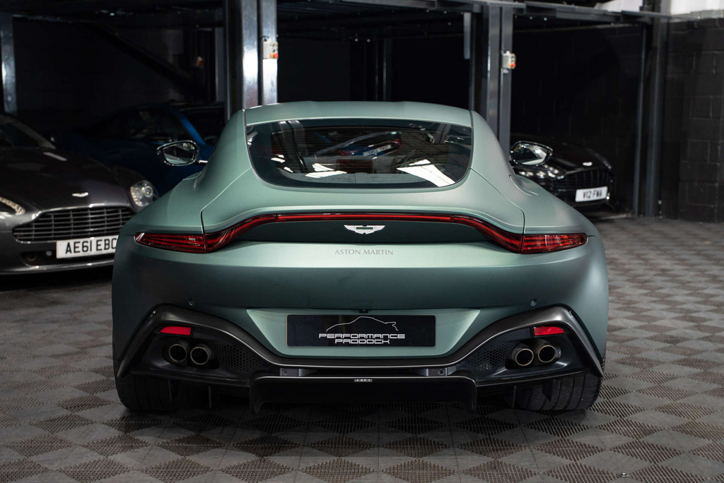 Aston Martin Vantage 4.0 V8 Euro 6 Silver #7