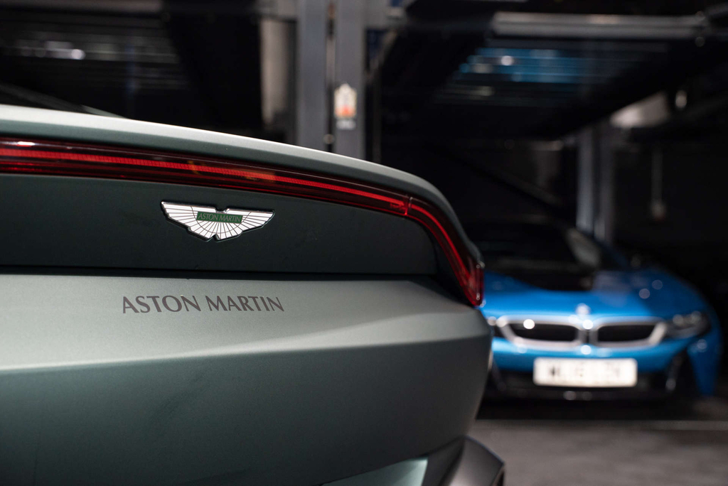 Aston Martin Vantage 4.0 V8 Euro 6 Silver #27