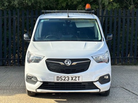 Vauxhall Combo 1.5 Combo 2300 White #3