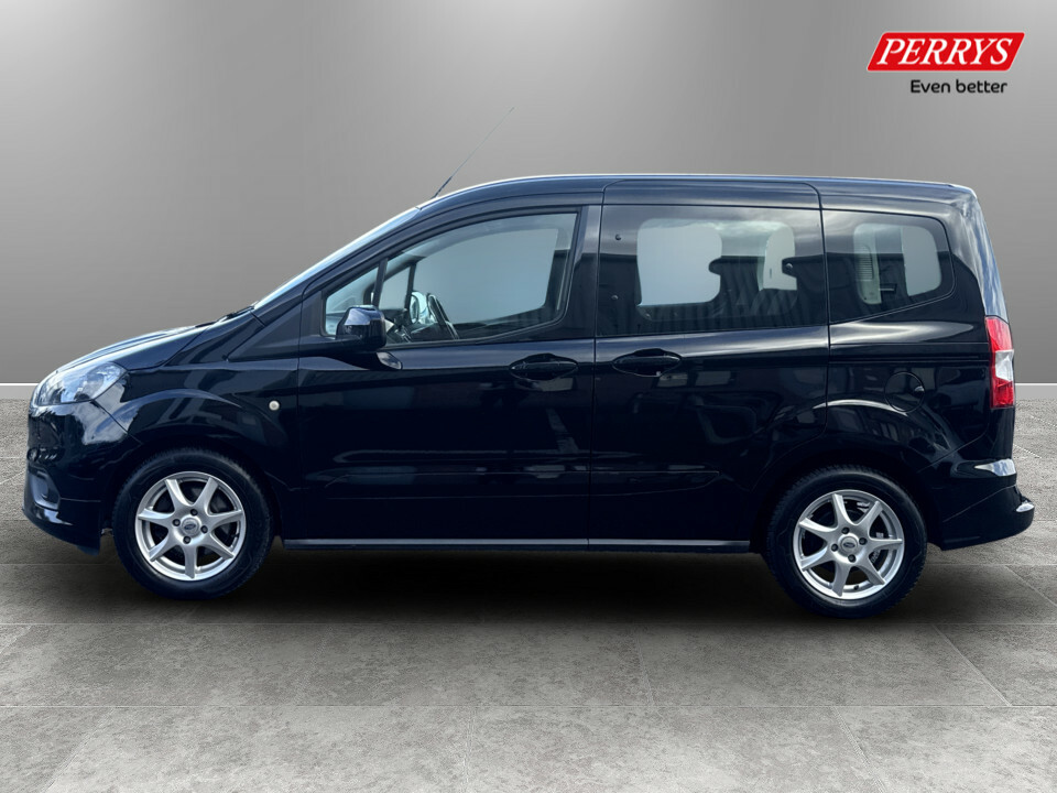 Ford Tourneo Courier 1.0 Ecoboost Zetec Black #4
