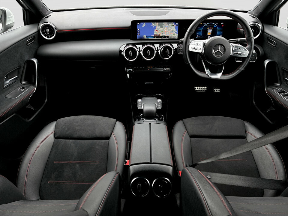 Mercedes-Benz A Class A180 Amg Line Executive Black #15
