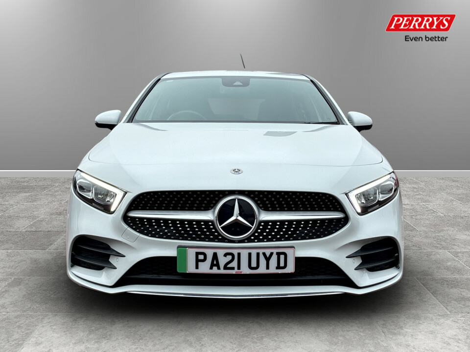Mercedes-Benz A Class A180 Amg Line Executive White #2