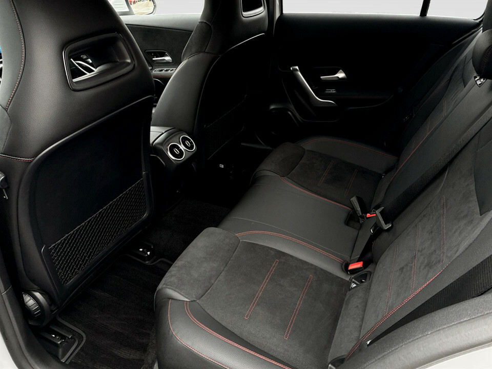 Mercedes-Benz A Class A180 Amg Line Executive Black #18