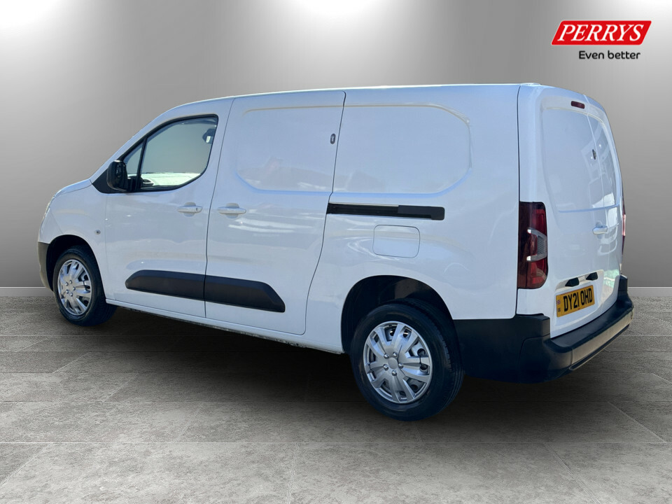 Vauxhall Combo 2300 1.5 Turbo D 130Ps H1 Edition Van White #5